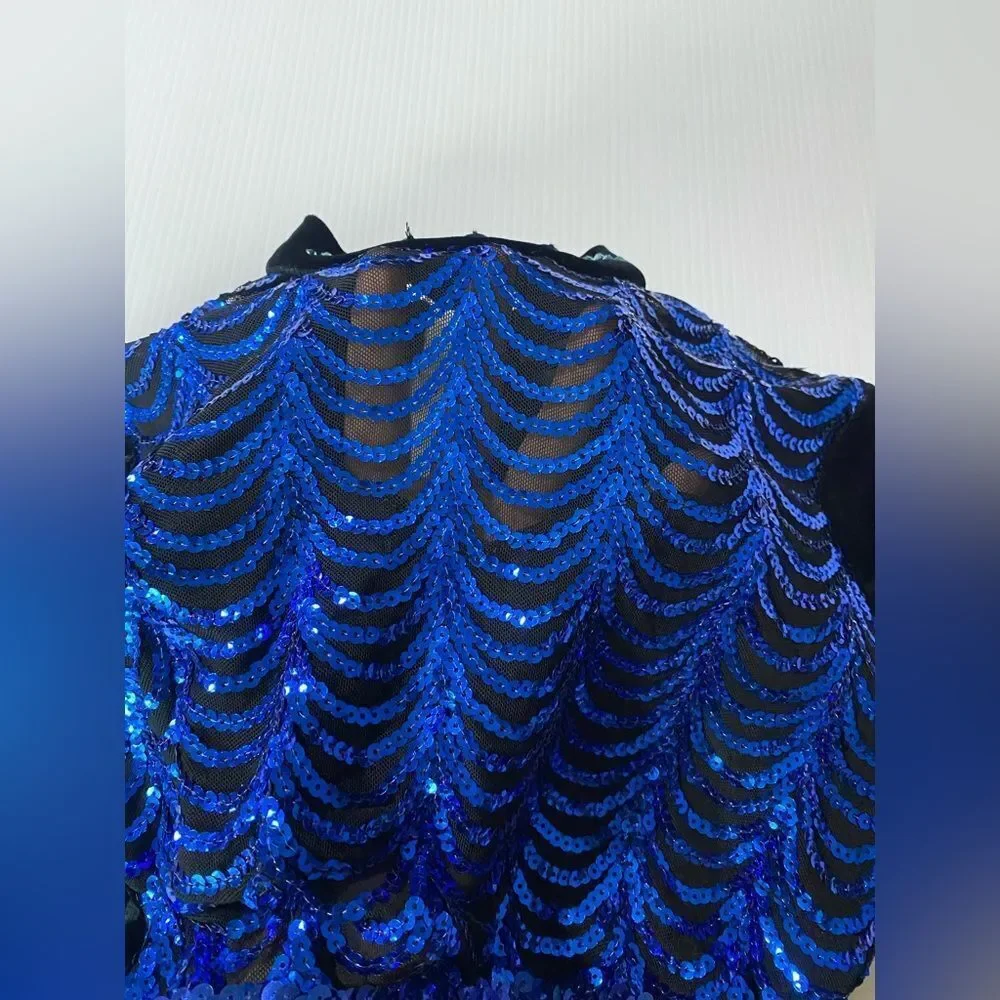 Glamour blue black